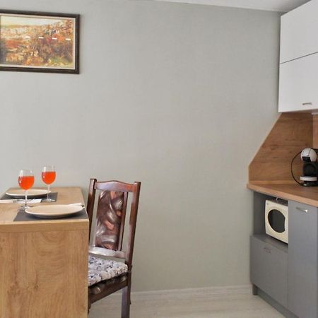Cozy Studio Near The Park With Huge Verandah. Veliko Tarnovo Eksteriør billede