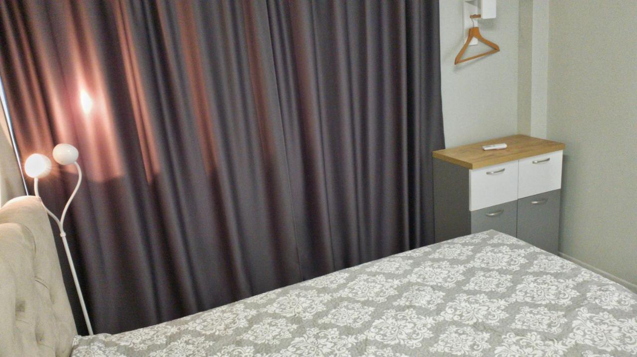 Cozy Studio Near The Park With Huge Verandah. Veliko Tarnovo Eksteriør billede